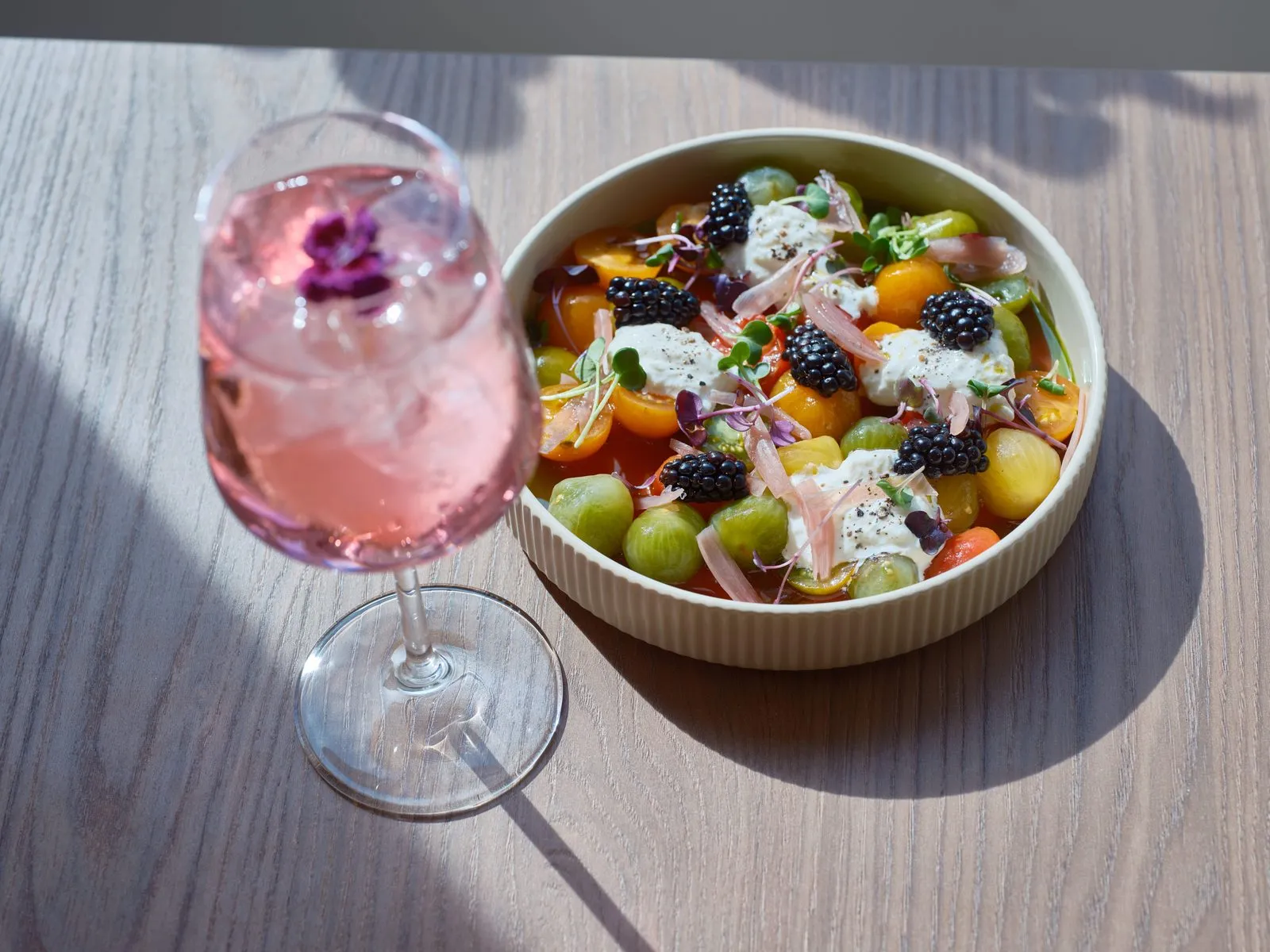 Pokrm z restaurace – The Benedict Boutique Hotel