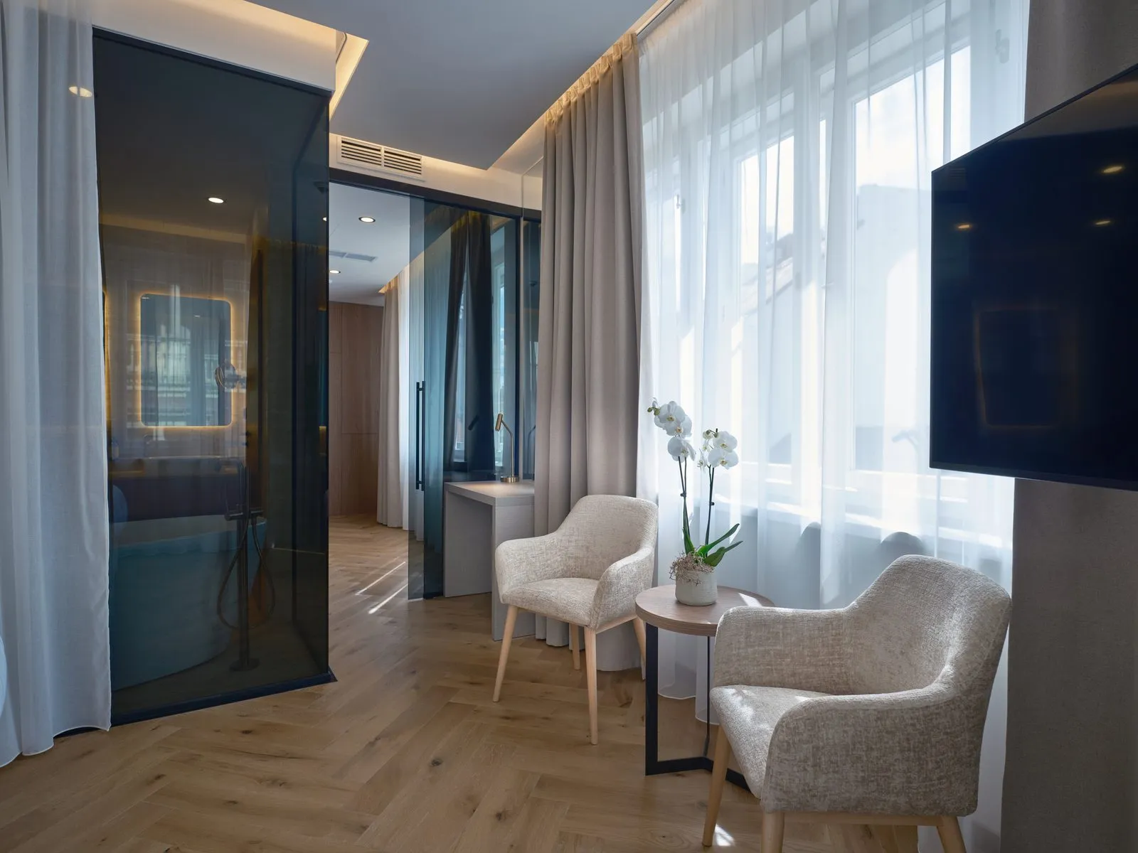 Posezení v pokoji – The Benedict Boutique Hotel